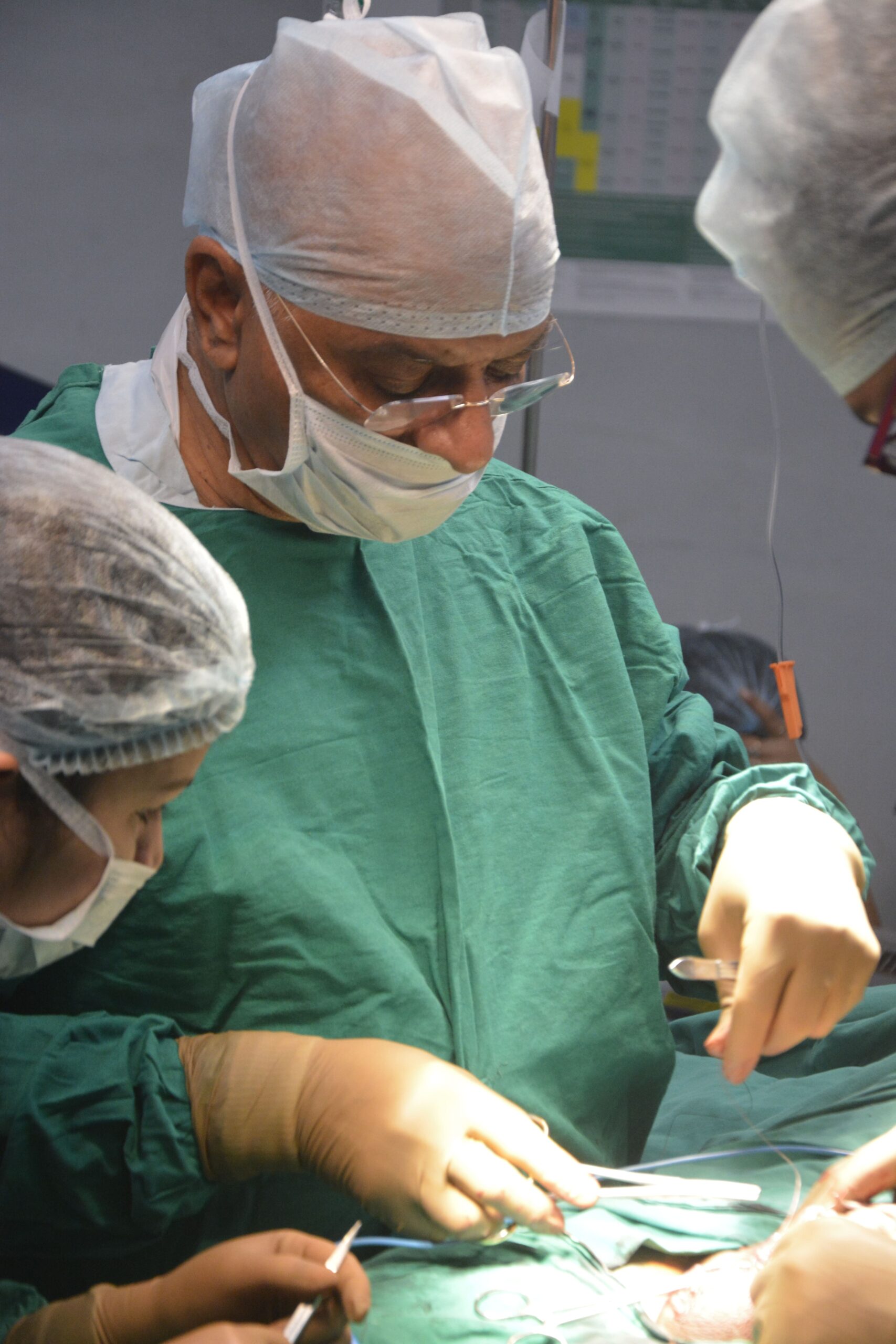 Best urologist in Mumbai_ Dr. Dilip Raja