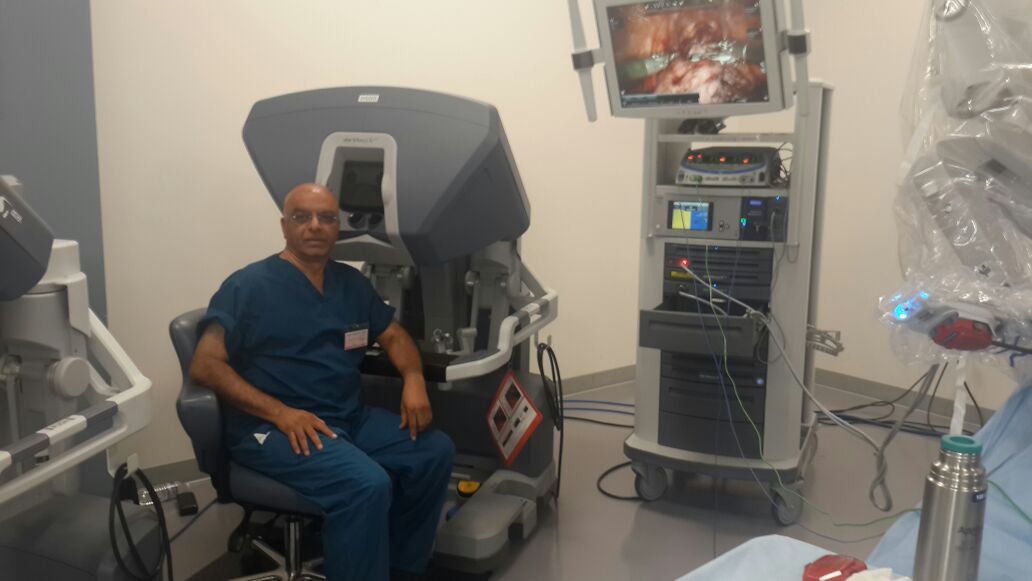 Robotic surgery by Dr. Dilip raja Best prostate cancer doctor in Mumbai